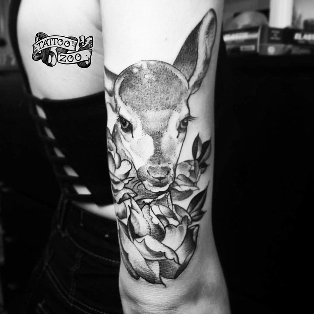Oh deer... (tattoo by @davidmaiertattoos)