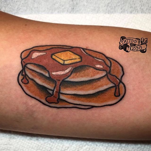 STOP!!  @tamitattoos killed this tattoo!! It makes my mouth water... Call 250-361-1952 to book all your breakfast related tattoos.