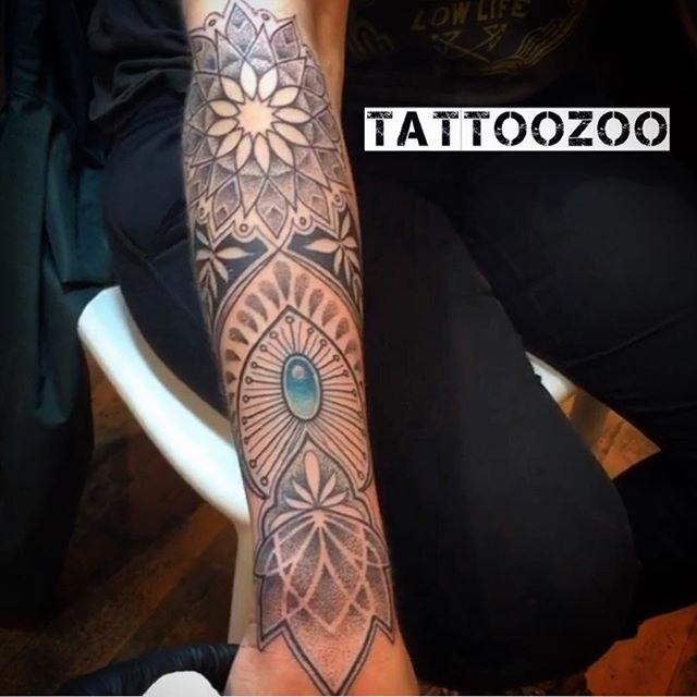 Tattoo by @tamitattoos Call 250-361-1952 to book.