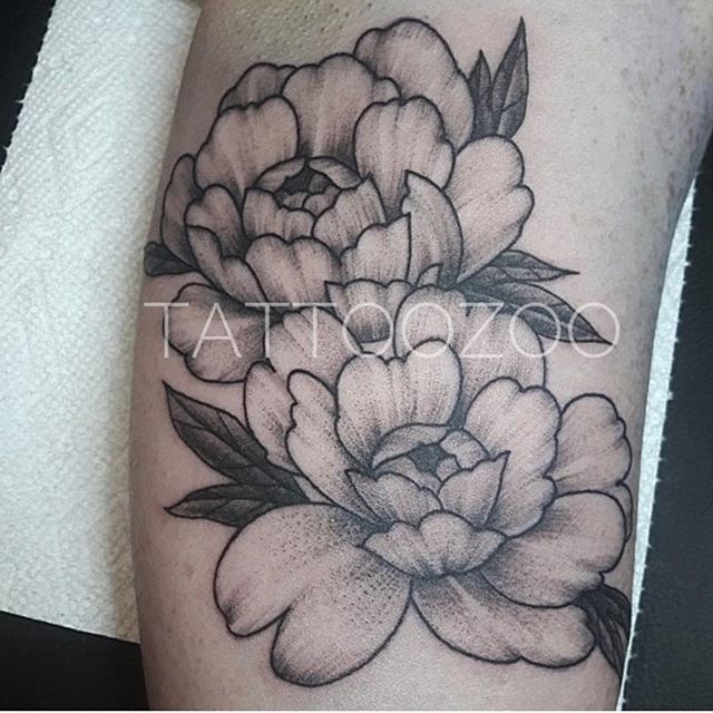 We are open til 6pm!! @marymadsentattoos has a little bit of free time today. Call 250-361-1952 to book.
