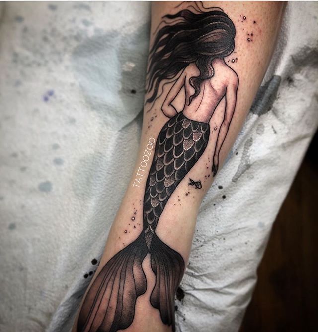 Mermaids Are Awesome 🧜‍♀️ 🧜‍♀️ 🧜‍♀️ 🧜‍♀️ 🧜‍♀️ 🧜‍♀️ 🧜‍♀️ 🧜‍♀️ 🧜‍♀️(tattoo by @tamitattoos)